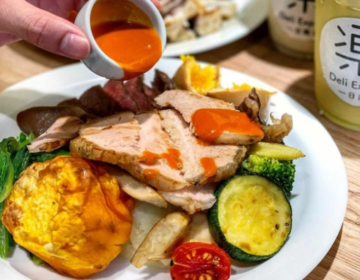 小巨蛋美食 小巨蛋美食