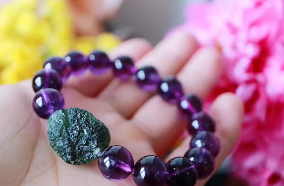 天然紫水晶特徵