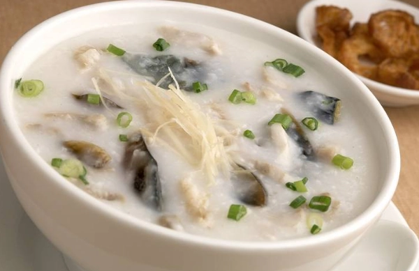 港式廣東粥終極指南：從歷史到食譜，在台灣尋找完美粥品的秘密