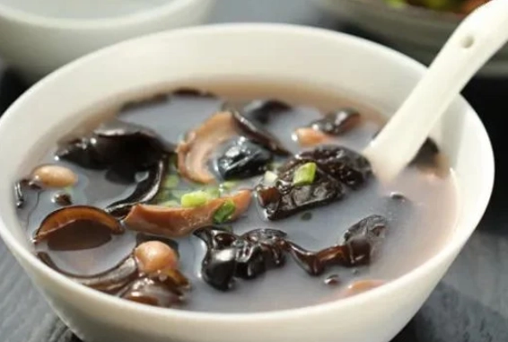 木耳湯怎麼煮？家常秘訣與錯誤避免全攻略