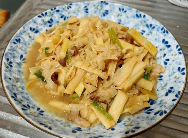 竹筍炒五花肉做法