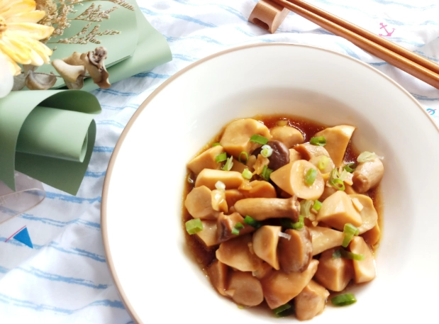 奶油杏鮑菇食譜與餐廳推薦：從家常料理到蔬食名店的美味指南