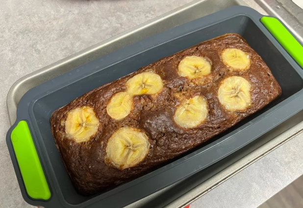 香蕉燕麥蛋糕完整指南：健康低卡甜點食譜與新手必學技巧