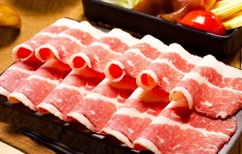 火鍋肉片種類終極指南：從牛肉到豬肉，專業挑選技巧一次看懂