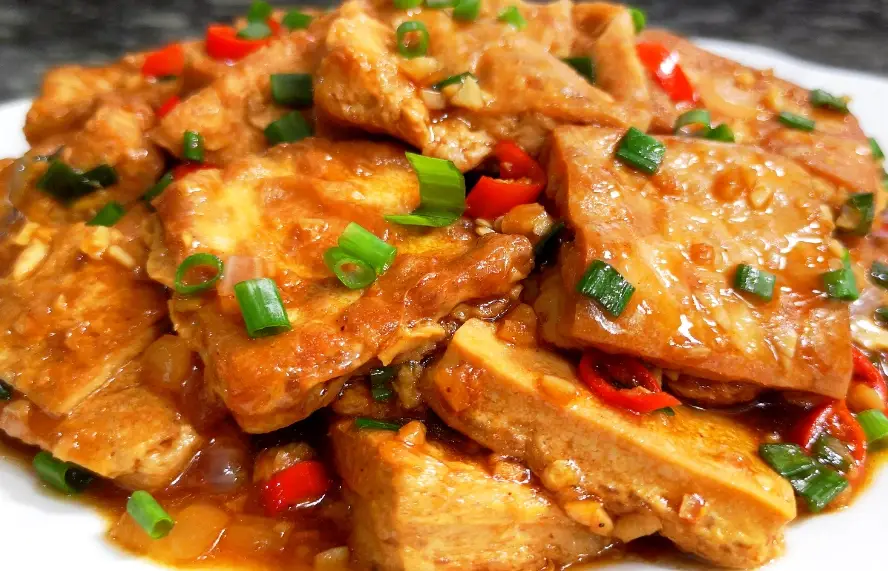 詹姆士紅燒豆腐好吃嗎？台北必訪老店點餐攻略與隱藏吃法