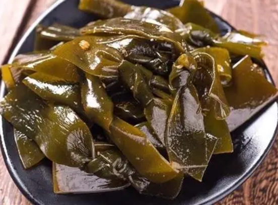 滷海帶要多久？掌握3大關鍵與時間公式，滷出絕不軟爛的完美口感！