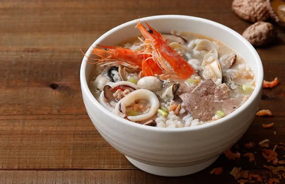 台式海鮮粥終極指南：從經典老店到家常秘訣，一網打尽