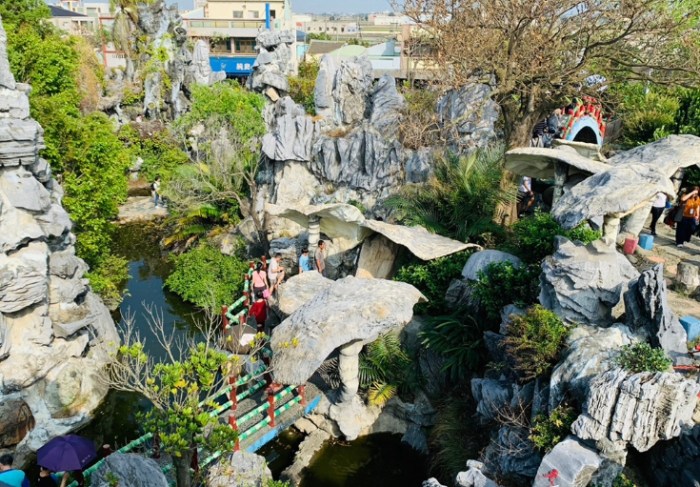 褒忠馬鳴山鎮安宮