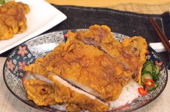 台灣炸排骨飯