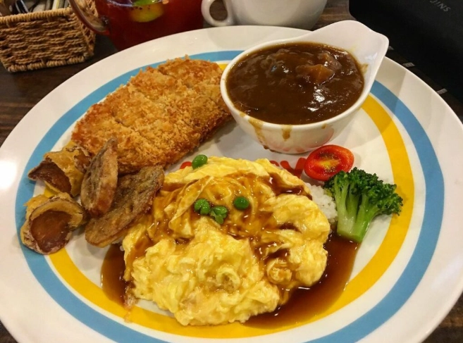 蛋包飯製作材料