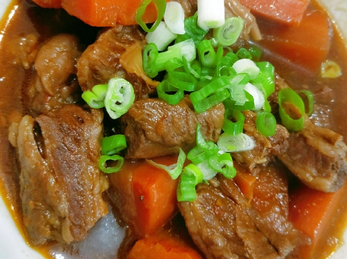 紅燒牛肋條食譜