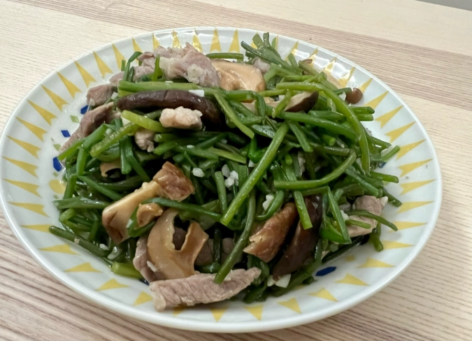 水蓮炒肉絲做法