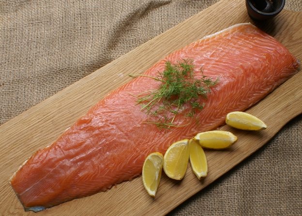 燻鮭魚選購