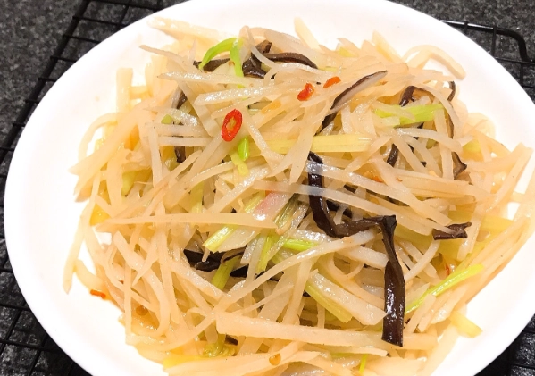 辣炒馬鈴薯絲做法