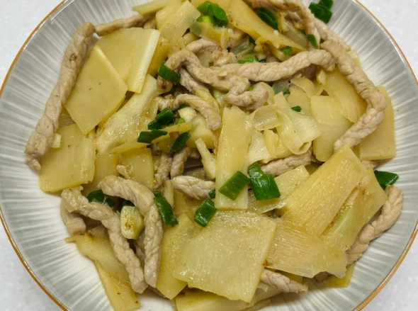 筍片炒肉絲 食譜